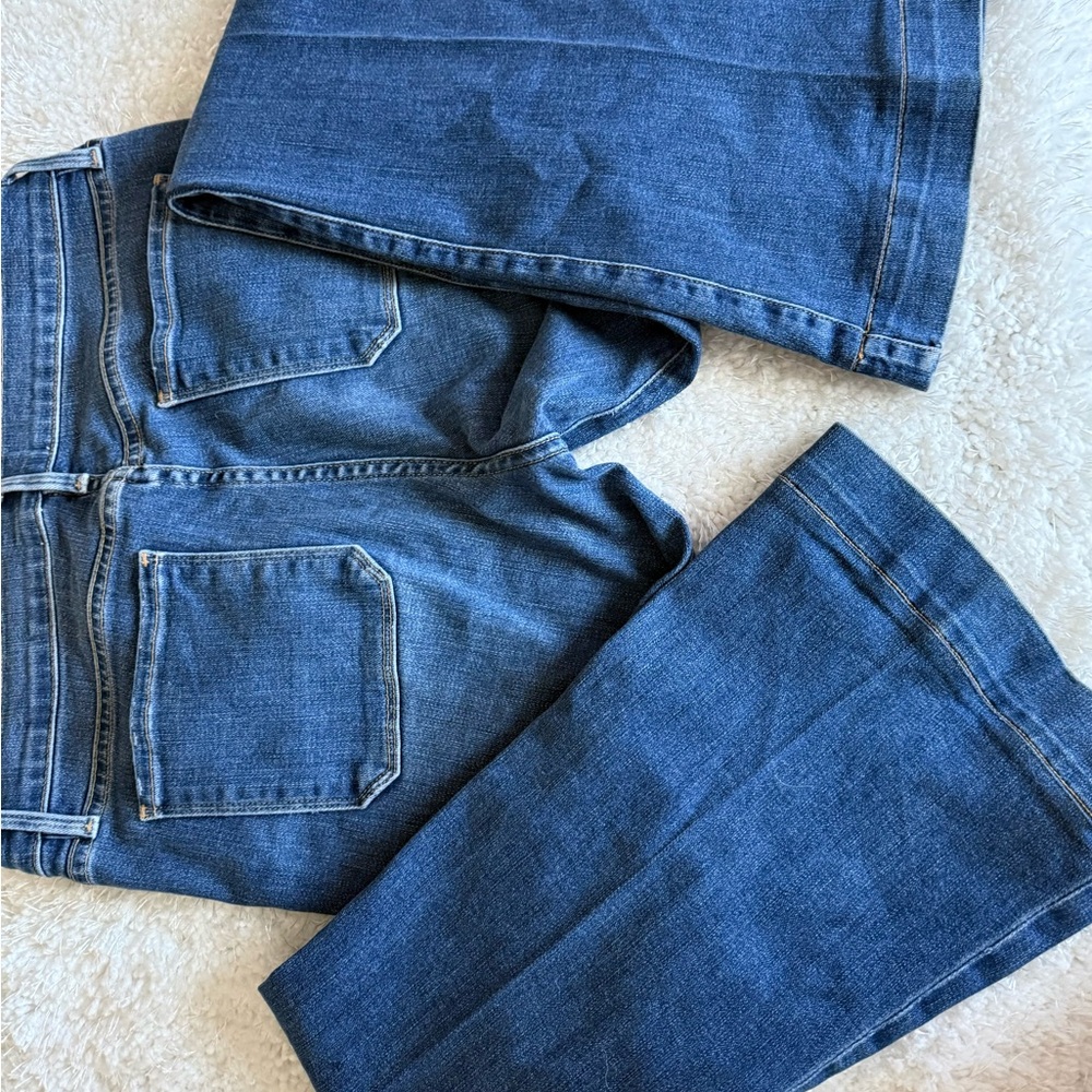 Frame Denim Medium Blue Flare Jeans - Picture 11 of 11